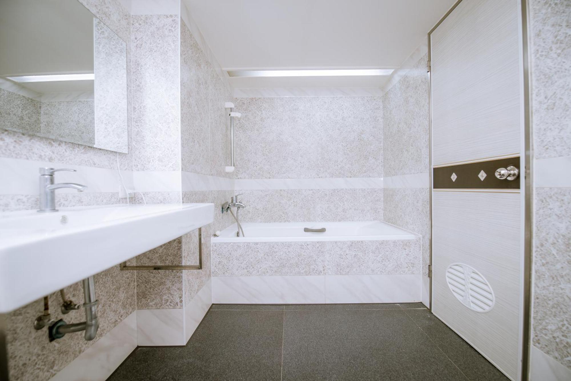 Guide Hotel Taoyuan Fuxing Екстер'єр фото